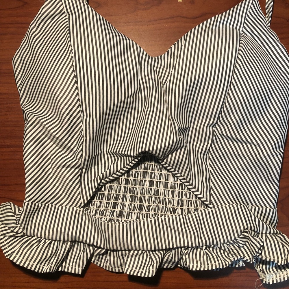Tank top - Picture 3 of 3